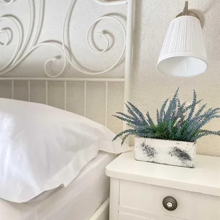 Blue Serenity Retreat In Zut, Island Of Kornati Otocic Svrsata Mala